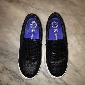 Jeffrey Campbell platform slip-on sneaker size 7